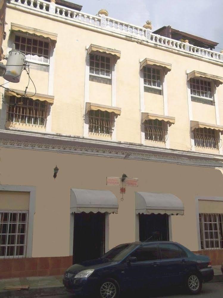 Hostal Condo-Parque 聖多明哥 外观 照片